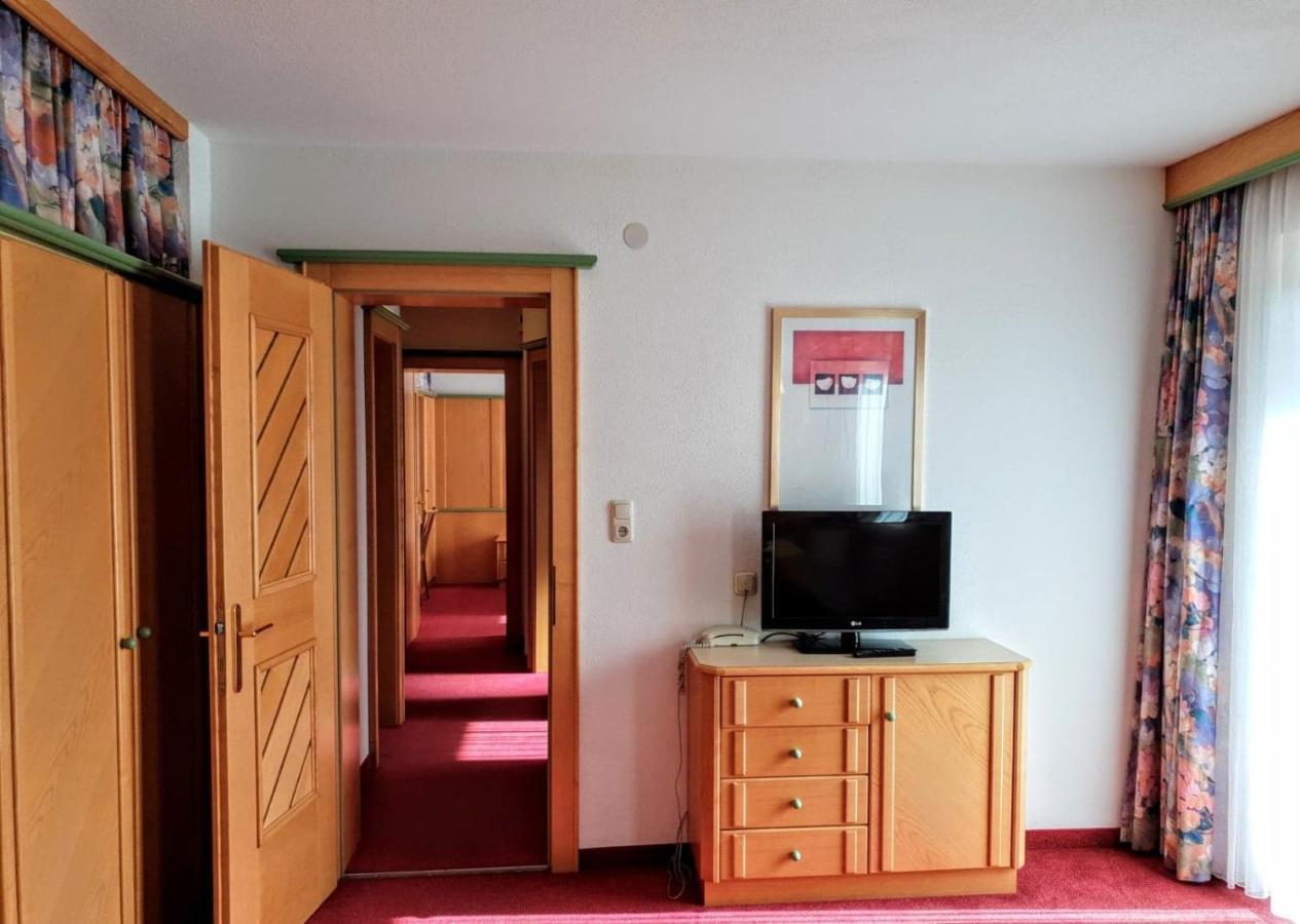 Alpen Appartements Laerchenhof Lermoos Kültér fotó